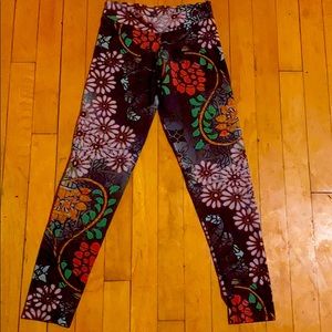 Flower retro yoga pants!